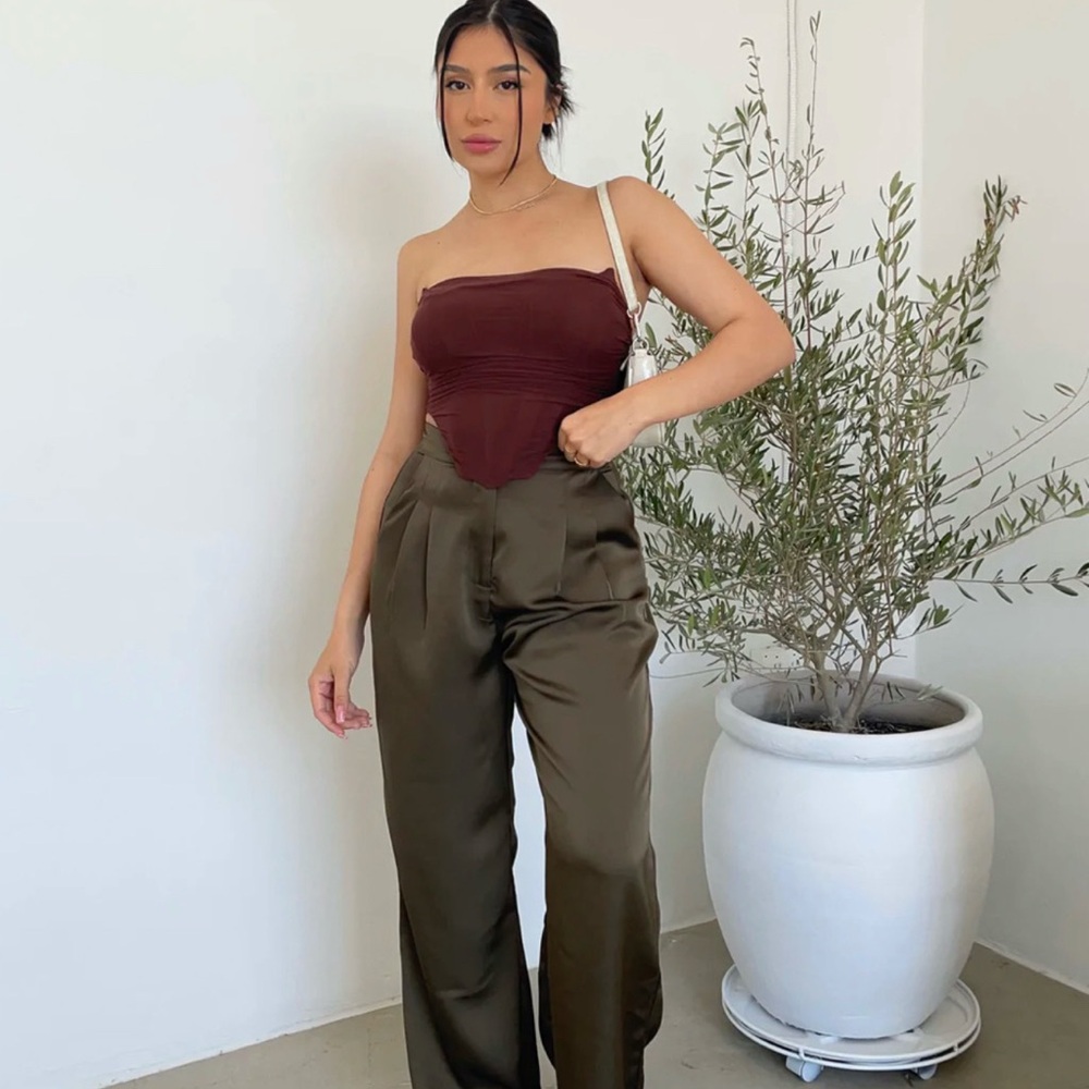 NEW OLIVE GREEN TROUSERS.